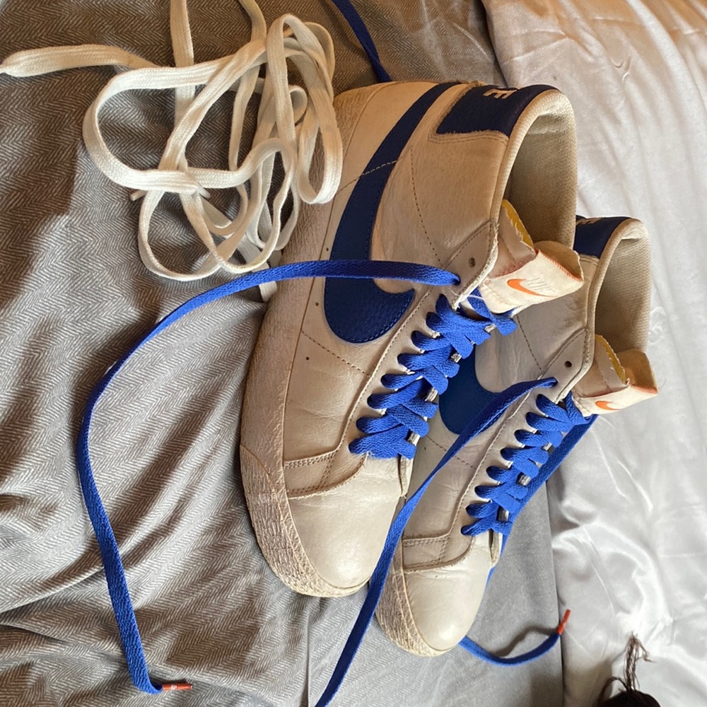 Womens 8 Mens 6.5 Blue and Light Gray Nike Blazers
